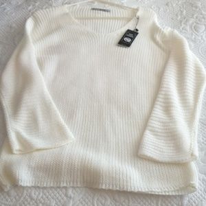 Cream colored V Neck Sweater bought on Zulily. SzL